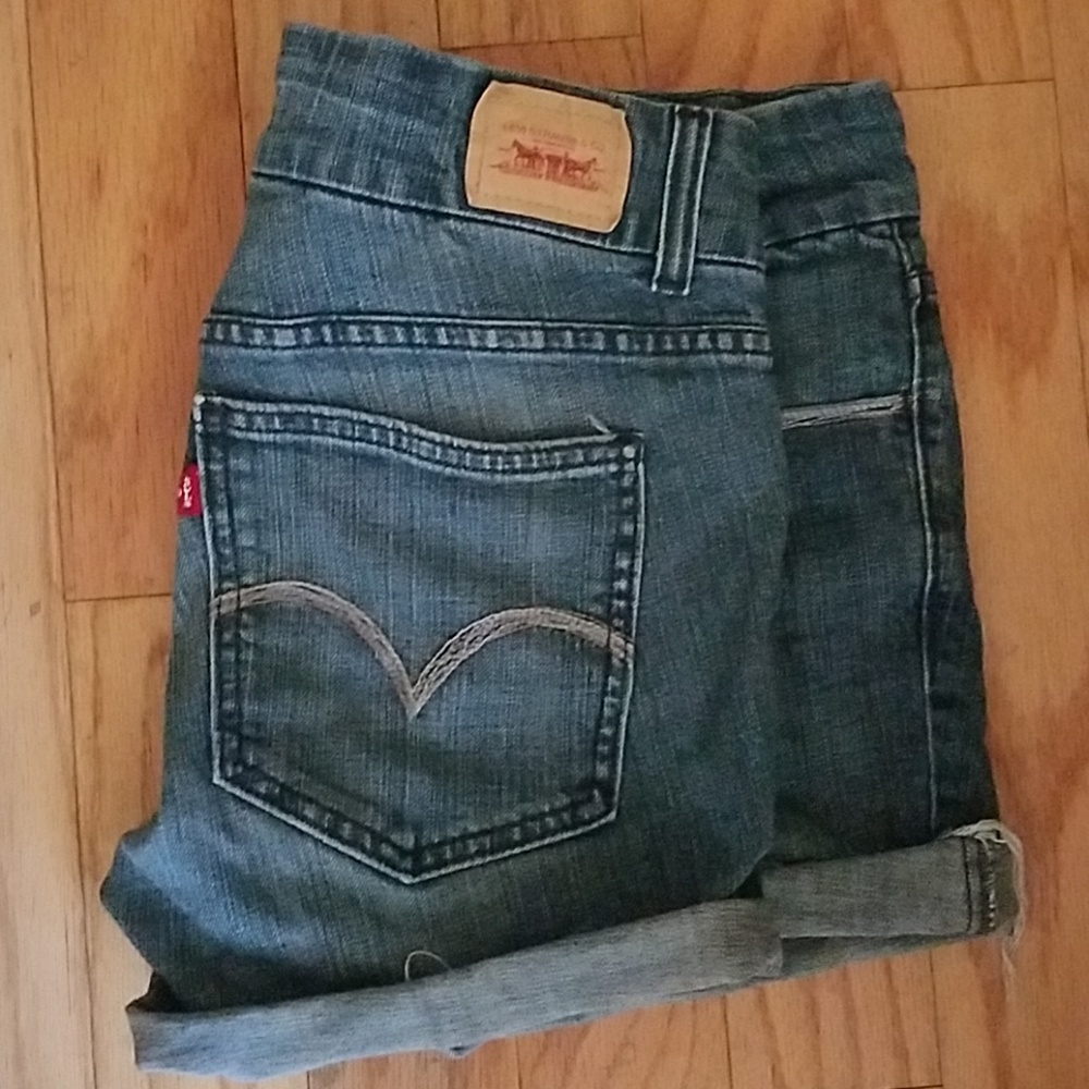 Levi's 524 cut offs, size 11
